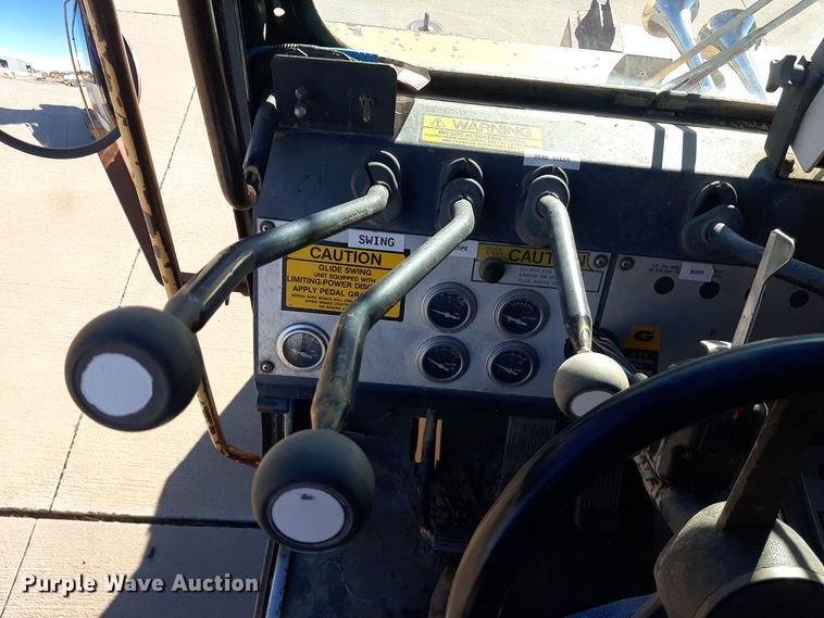 image for item LX9938 1985 Grove RT525  crane