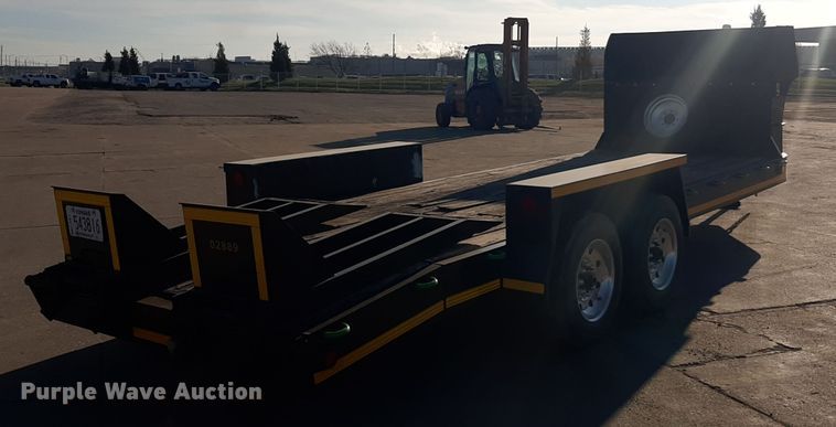 image for item LX9951 2002 Interstate equipment trailer