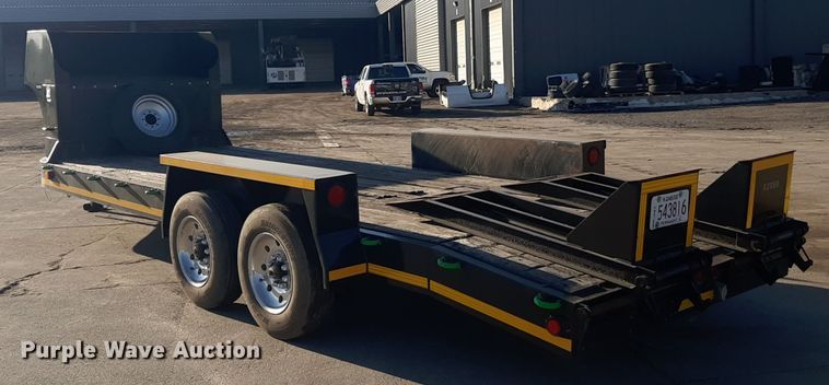 image for item LX9951 2002 Interstate equipment trailer