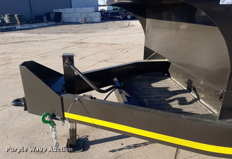 image for item LX9951 2002 Interstate equipment trailer