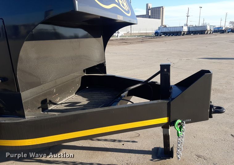 image for item LX9951 2002 Interstate equipment trailer