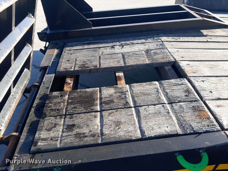 image for item LX9951 2002 Interstate equipment trailer