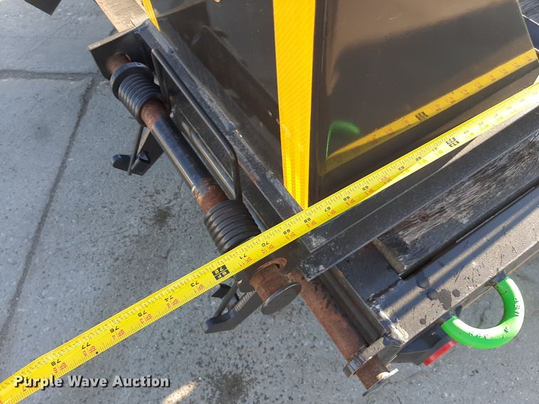 image for item LX9951 2002 Interstate equipment trailer