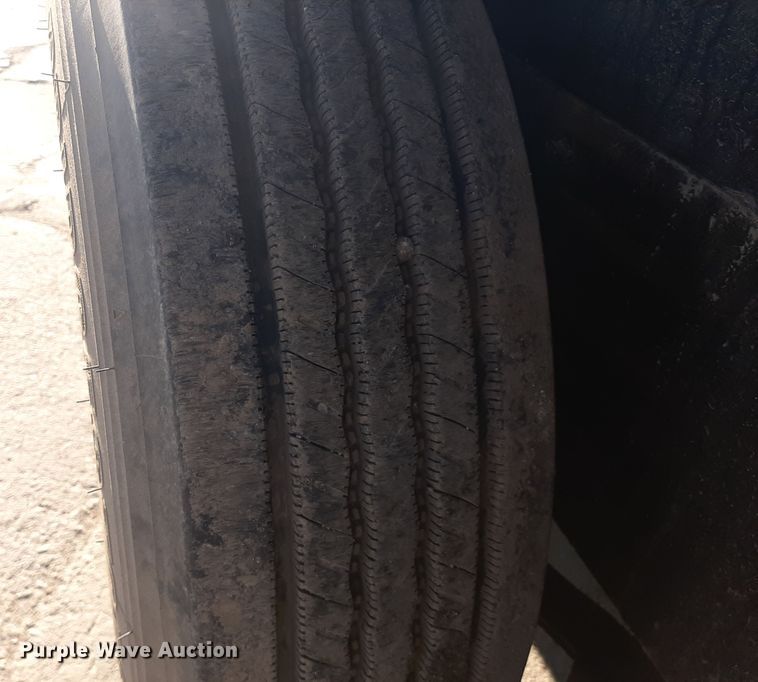 image for item LX9951 2002 Interstate equipment trailer