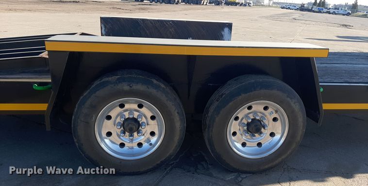 image for item LX9951 2002 Interstate equipment trailer