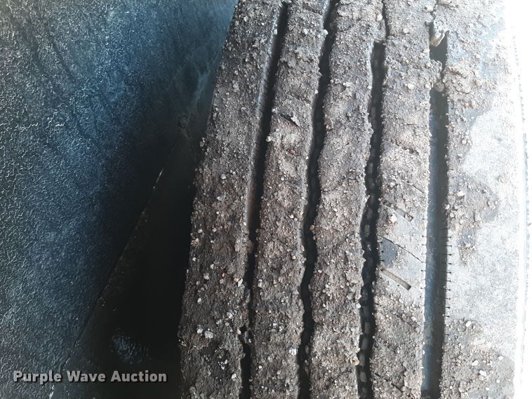 image for item LX9951 2002 Interstate equipment trailer