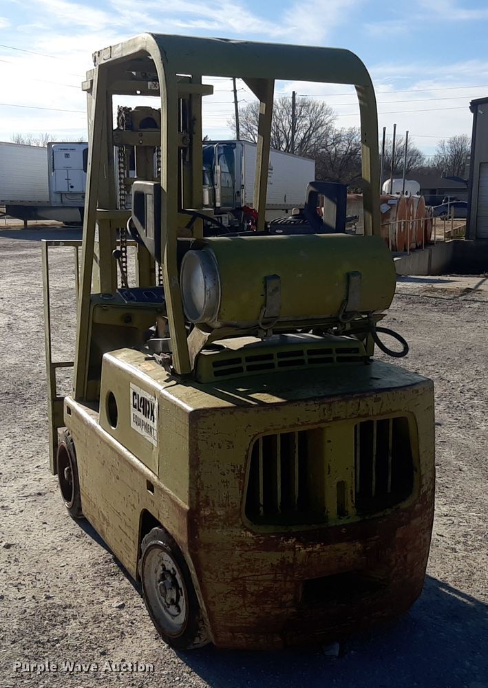 image for item LX9952 Clark C500  45  forklift