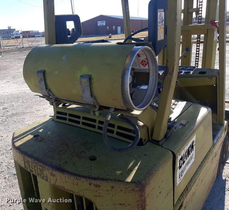 image for item LX9952 Clark C500  45  forklift