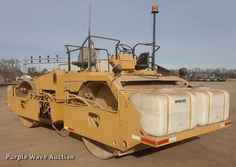 image for item LX9963 Tampo RS-188-A  double drum vibratory roller