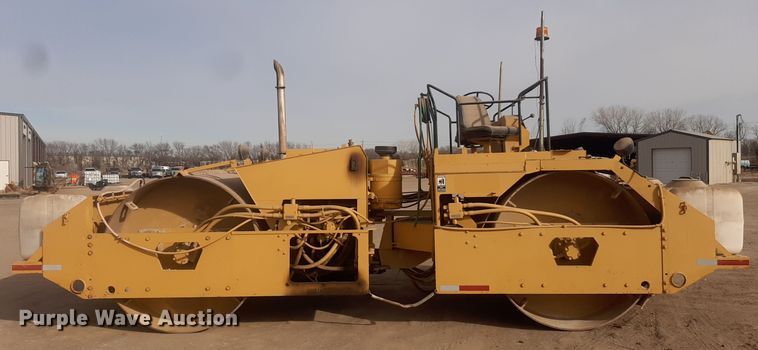 image for item LX9963 Tampo RS-188-A  double drum vibratory roller