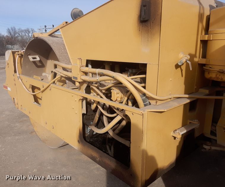 image for item LX9963 Tampo RS-188-A  double drum vibratory roller