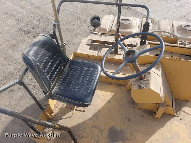 image for item LX9963 Tampo RS-188-A  double drum vibratory roller