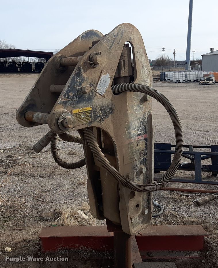 image for item LX9965 Caterpillar  breaker