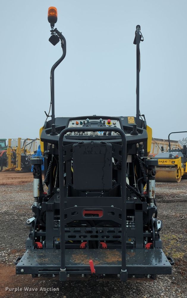 image for item LY9490 2019 Bomag BF 200 C-2  paver