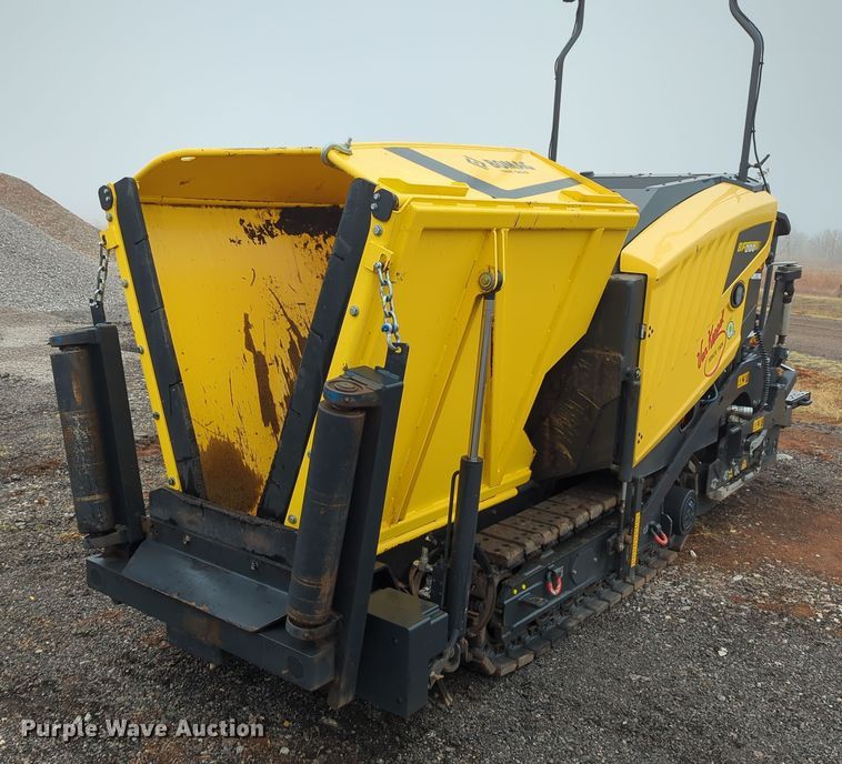 image for item LY9490 2019 Bomag BF 200 C-2  paver