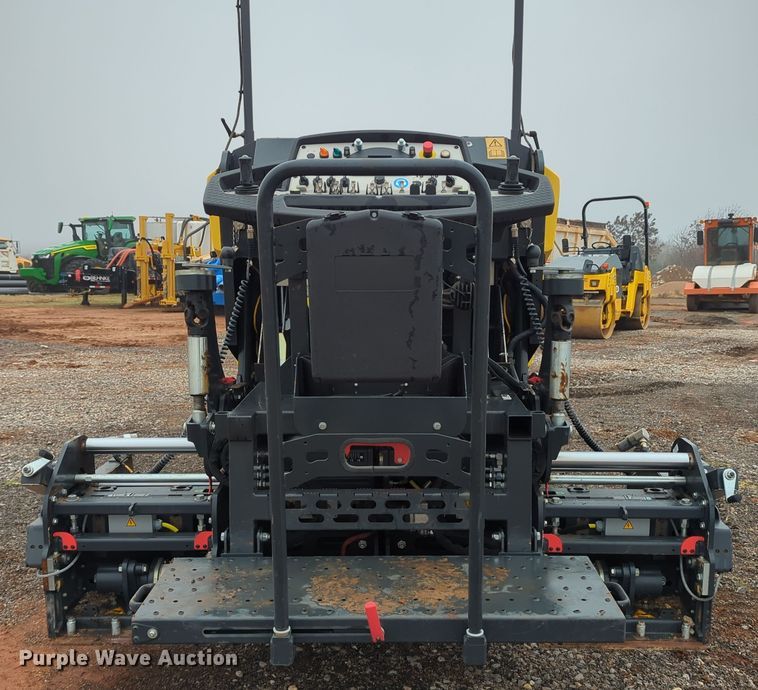 image for item LY9490 2019 Bomag BF 200 C-2  paver