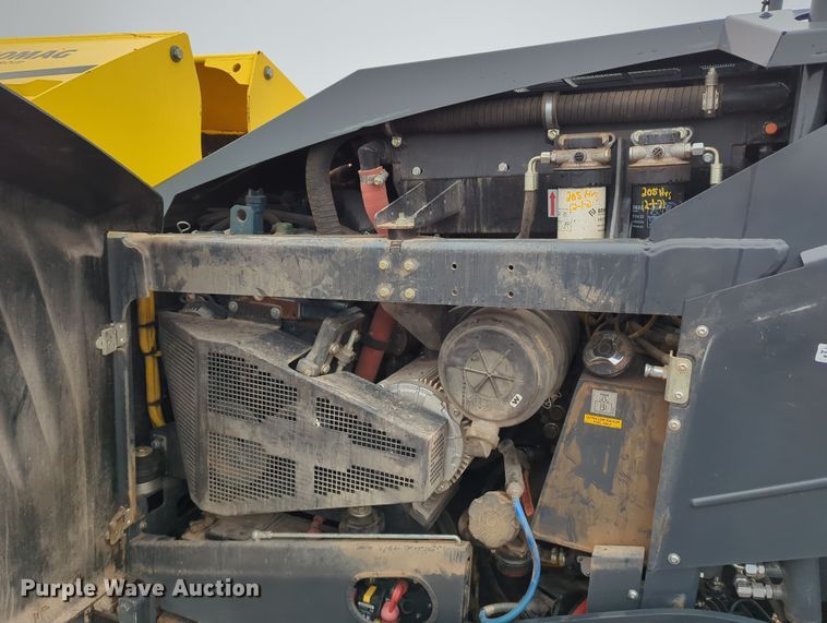 image for item LY9490 2019 Bomag BF 200 C-2  paver