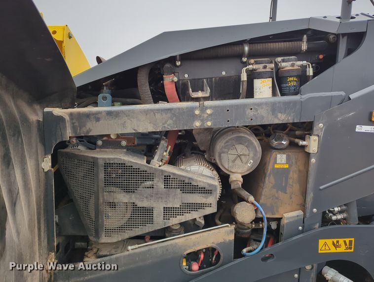 image for item LY9490 2019 Bomag BF 200 C-2  paver