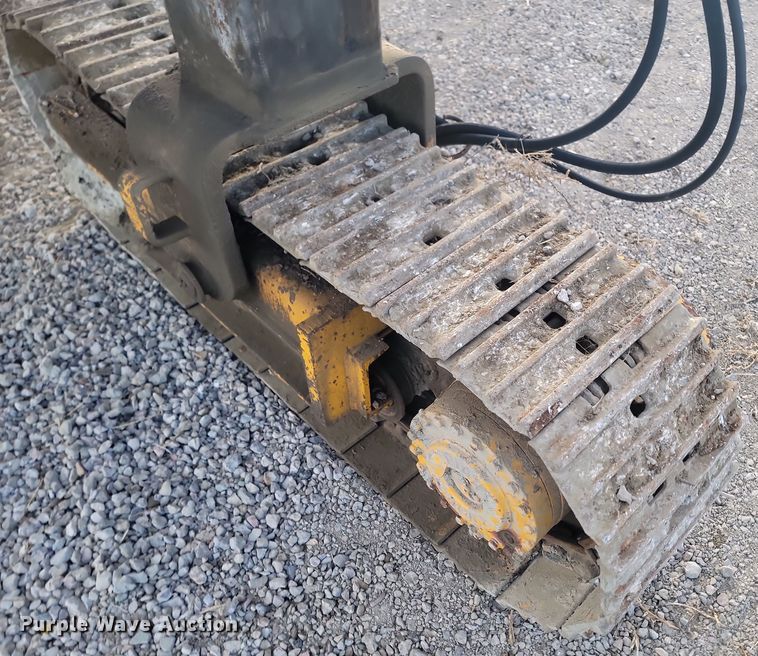 image for item ME9579 1990 Gomaco Commander III GT6300  slip form paver