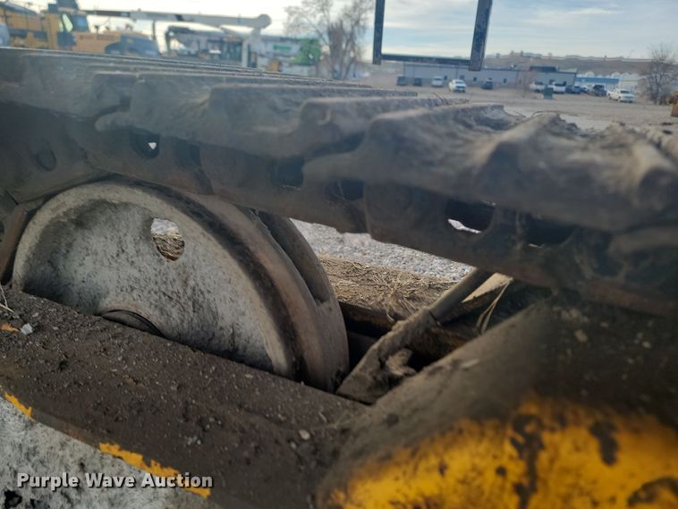 image for item ME9579 1990 Gomaco Commander III GT6300  slip form paver