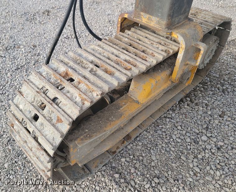 image for item ME9579 1990 Gomaco Commander III GT6300  slip form paver