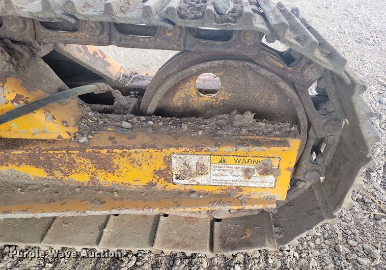 image for item ME9579 1990 Gomaco Commander III GT6300  slip form paver