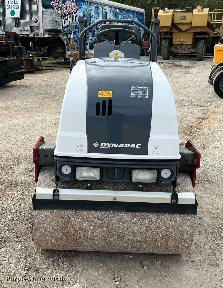 image for item MH9948 2020 Dynapac CC1000  double drum vibratory roller