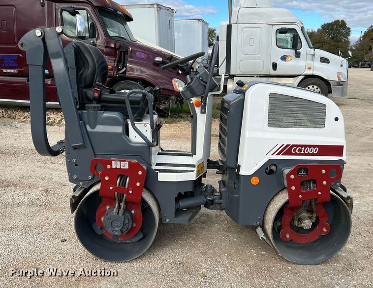 image for item MH9948 2020 Dynapac CC1000  double drum vibratory roller