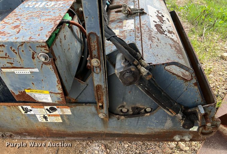 image for item MH9950 Roadhog RH4060  skid steer milling machine