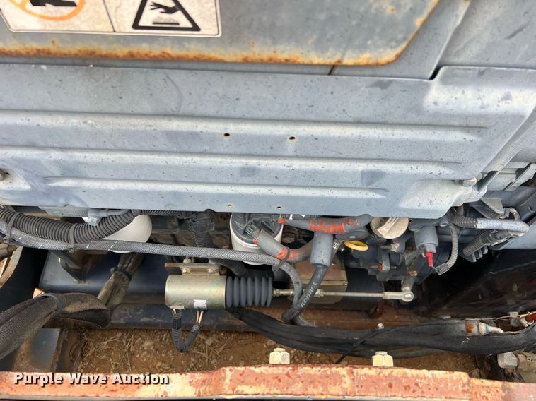 image for item MH9950 Roadhog RH4060  skid steer milling machine