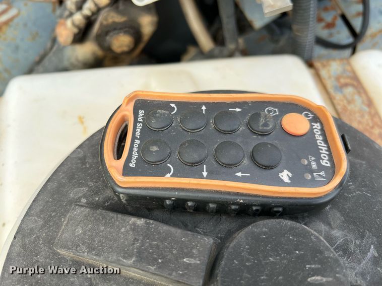 image for item MH9950 Roadhog RH4060  skid steer milling machine