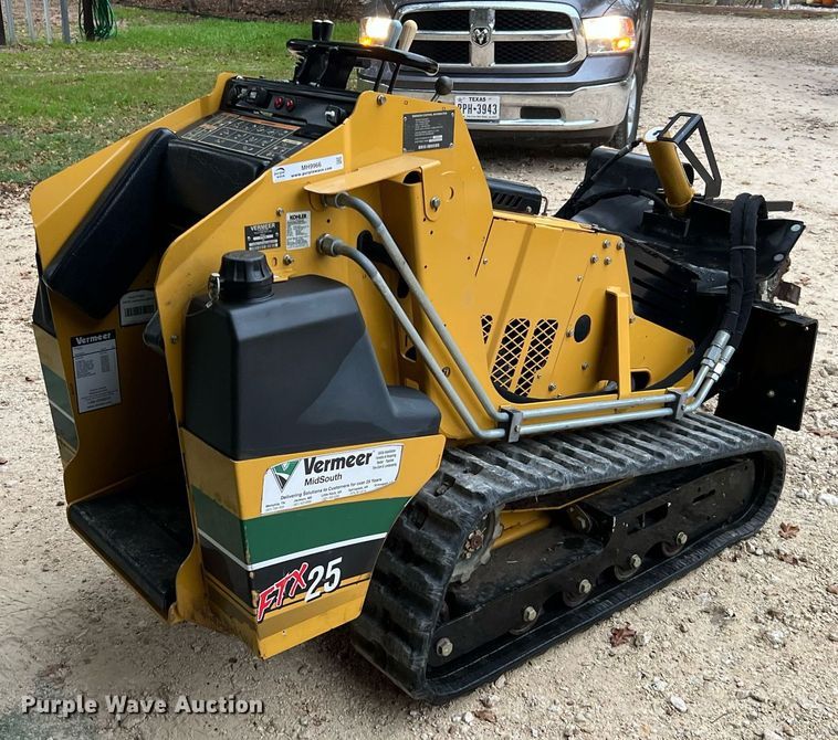 image for item MH9966 2016 Vermeer FTX25  trencher