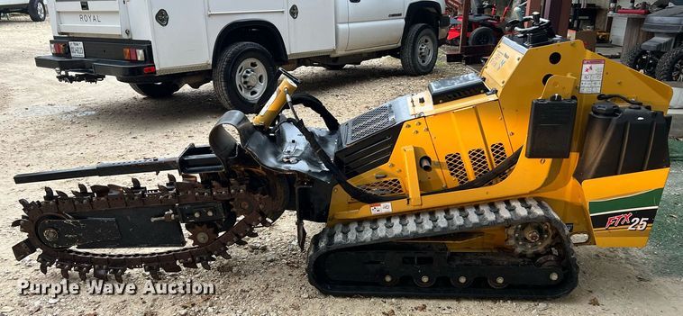 image for item MH9966 2016 Vermeer FTX25  trencher