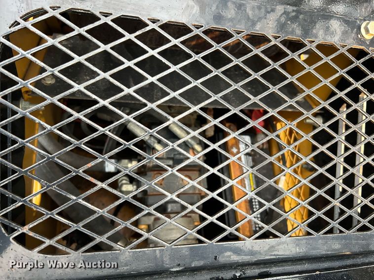 image for item MH9966 2016 Vermeer FTX25  trencher