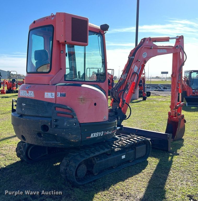 image for item MH9967 2016 Kubota KX91-3  mini excavator
