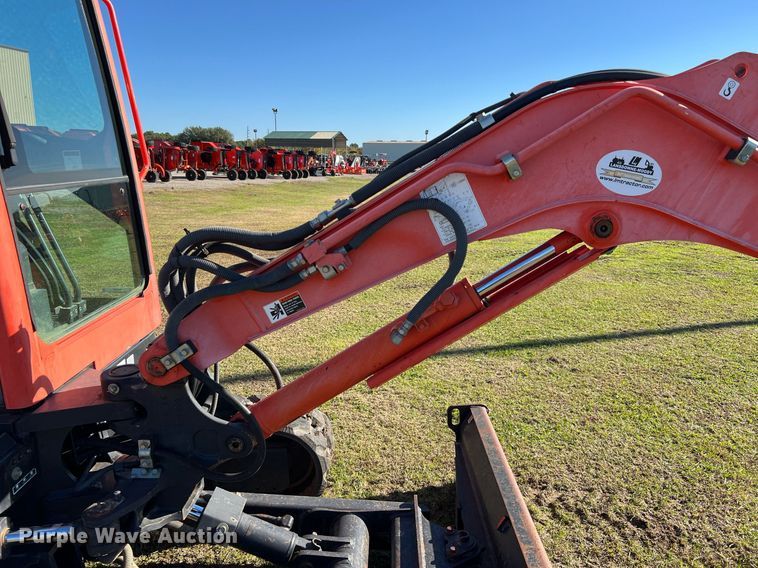 image for item MH9967 2016 Kubota KX91-3  mini excavator