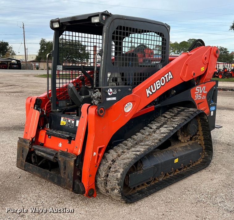 image for item MH9971 2019 Kubota SVL95-2HF  tracked skid steer loader