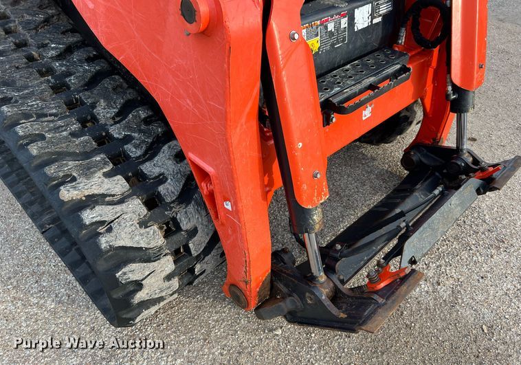 image for item MH9971 2019 Kubota SVL95-2HF  tracked skid steer loader