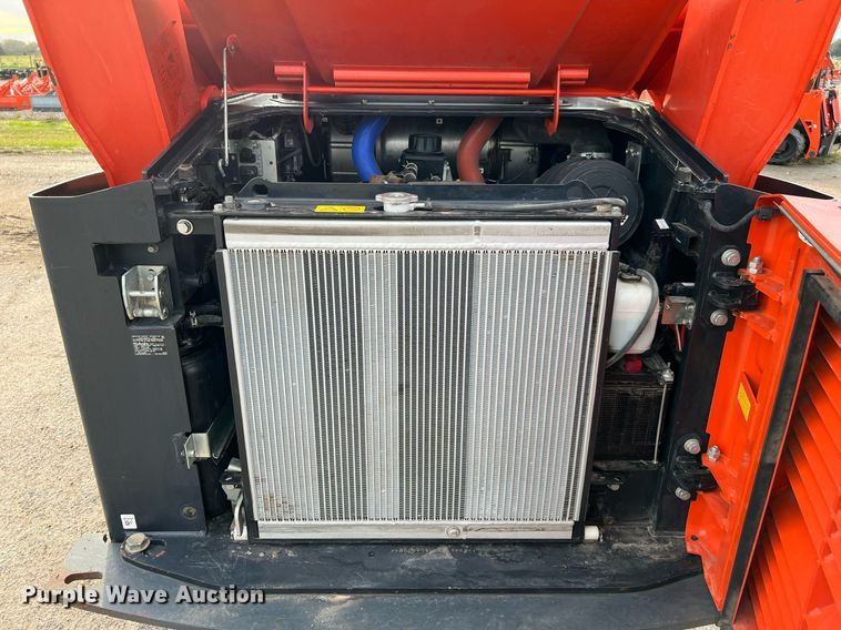 image for item MH9971 2019 Kubota SVL95-2HF  tracked skid steer loader