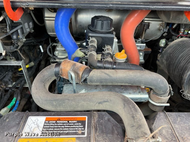 image for item MH9971 2019 Kubota SVL95-2HF  tracked skid steer loader