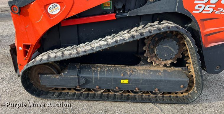 image for item MH9971 2019 Kubota SVL95-2HF  tracked skid steer loader