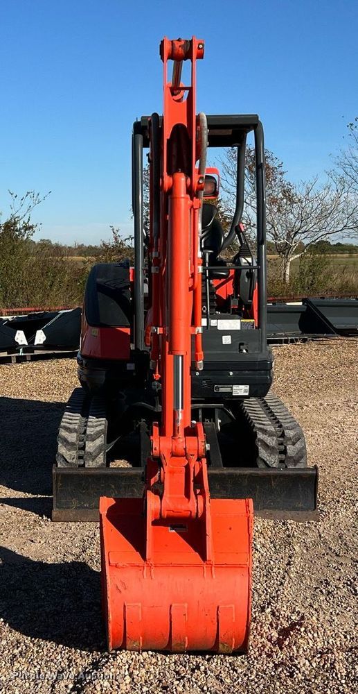 image for item MH9972 2022 Kubota KX71-3R1  mini excavator