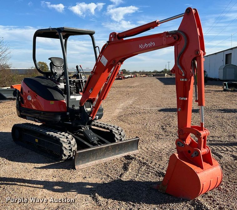 image for item MH9972 2022 Kubota KX71-3R1  mini excavator
