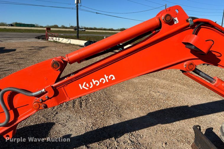 image for item MH9972 2022 Kubota KX71-3R1  mini excavator