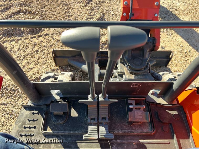 image for item MH9972 2022 Kubota KX71-3R1  mini excavator