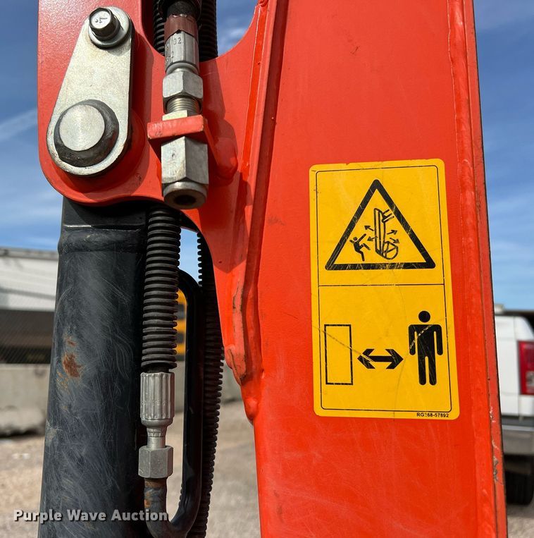 image for item MH9982 2019 Kubota KX018-4R1  mini excavator