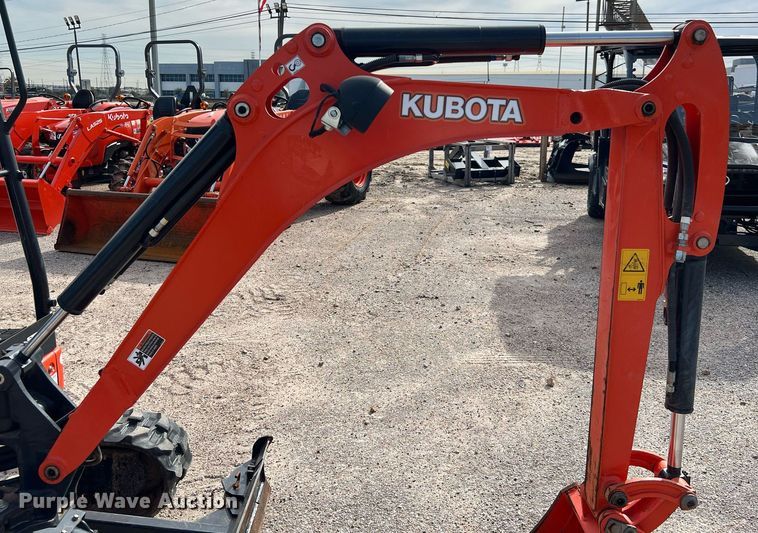 image for item MH9982 2019 Kubota KX018-4R1  mini excavator