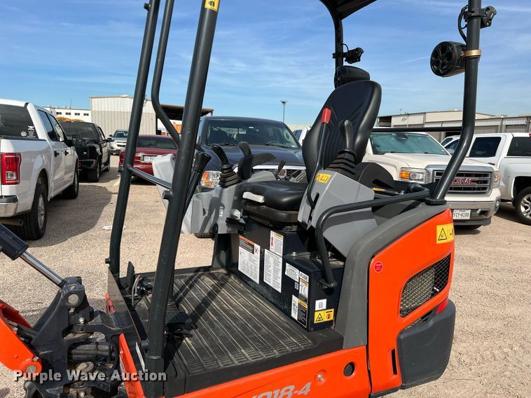 image for item MH9982 2019 Kubota KX018-4R1  mini excavator