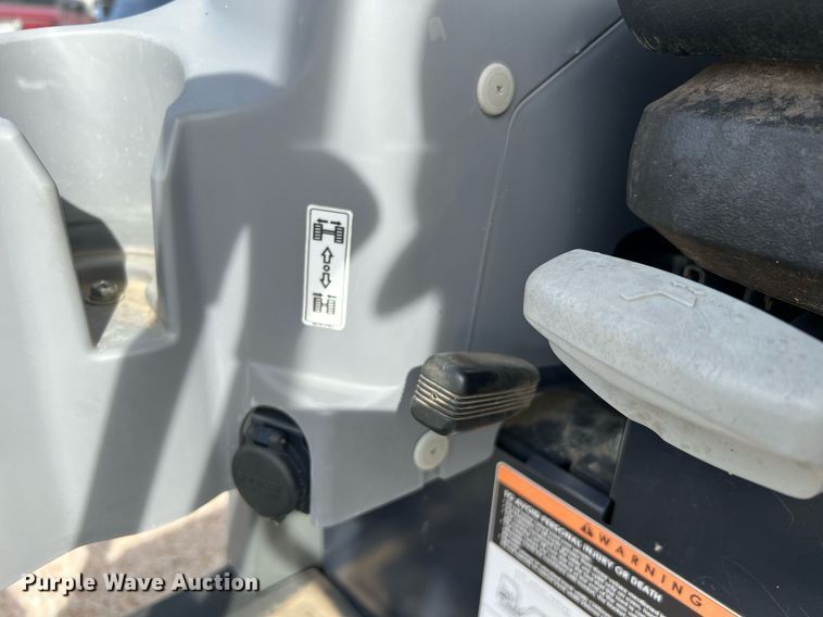 image for item MH9982 2019 Kubota KX018-4R1  mini excavator