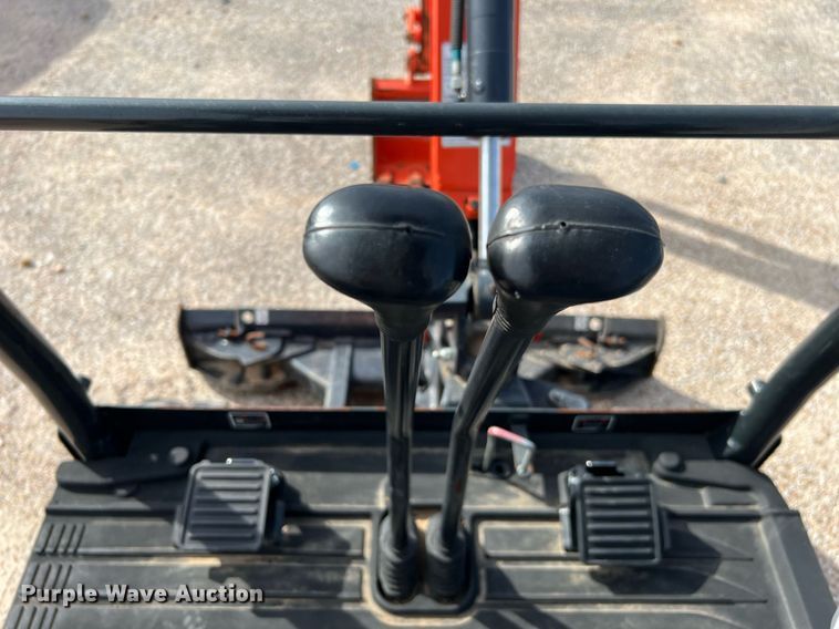 image for item MH9982 2019 Kubota KX018-4R1  mini excavator